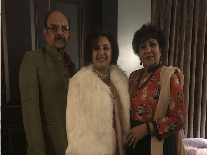 24.-Dr.-Sumi-Gupta-With-Founder-of-ALPS-Beauty-Group-Mr.-&-Mrs.-Bharti-Taneja