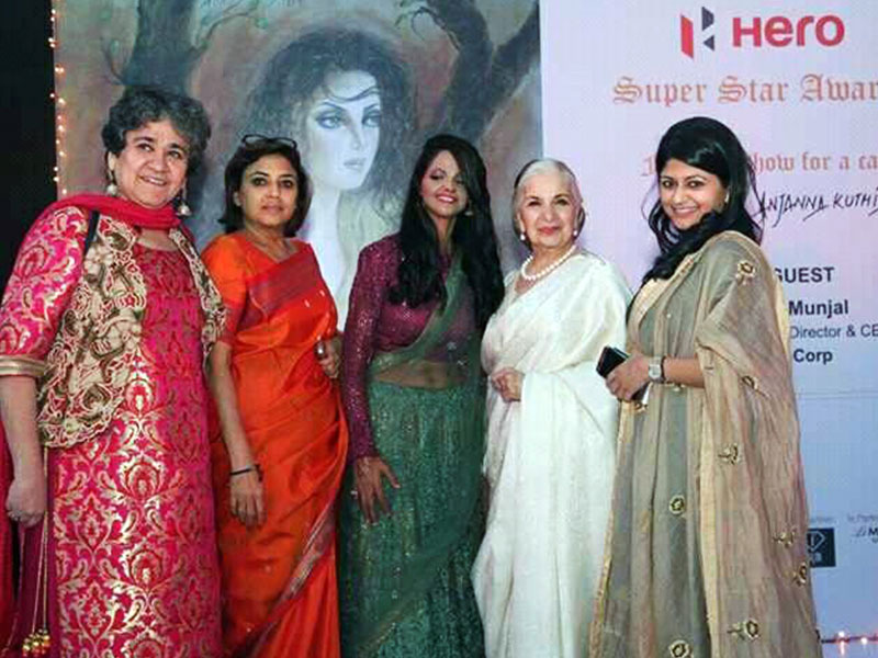 25.-Dr.-Sumi-Gupta-With-Vice-President,-ICUNR-Mrs.-Ratan-Kaul-Ji,-TV-Artist-Actress-Ms.-Sushma-Seth-and-Acid-Attack-Survivor-Ms.-Laxmi