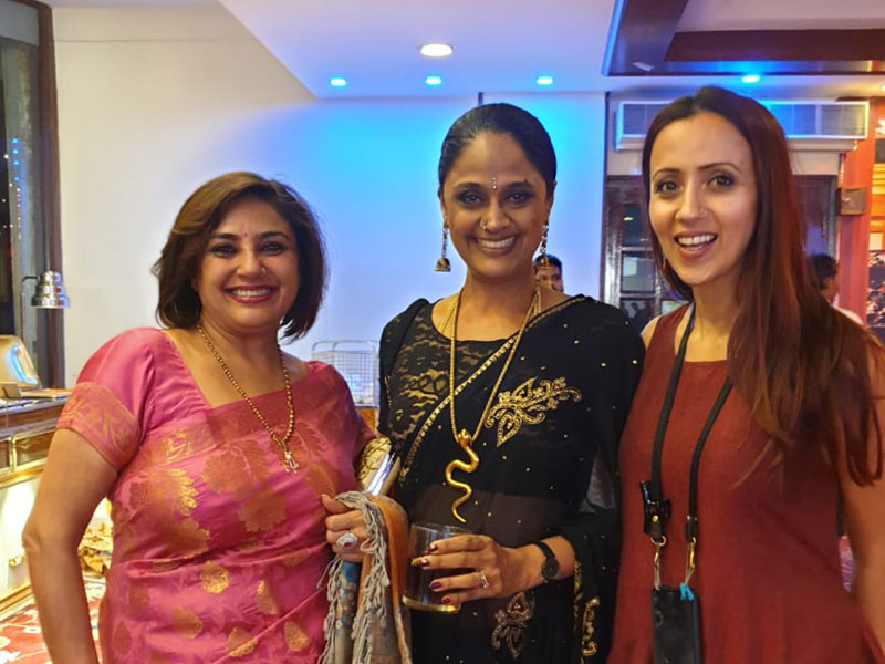 35.-Dr.-Sumi-Gupta-With-Singer-Ms.-Suneeta-Rao-and-Bollywood-Actress-Ishita-Arun