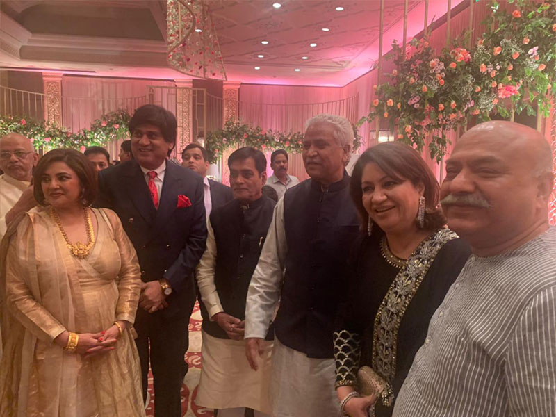 40.-Dr.-Sumi-Gupta-With-Former-MLA-Mr.-Krishan-Lal-and-Bharatiya-Janata-Party-Mr.-Sudhanshu-Mittal