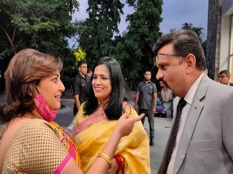 54.-Dr.-Sumi-Gupta-With-Dr.-Vinod-K.-Verma