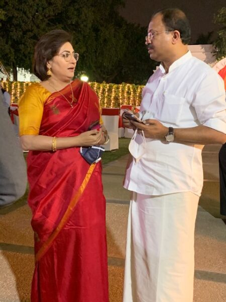 86. Dr. Sumi Gupta with Shri.V. Muralidharan Ji